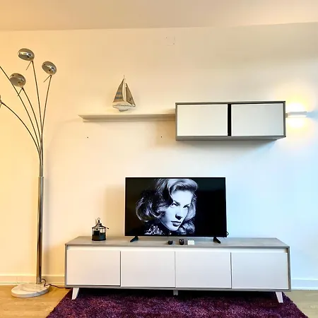 3 - Side Casino Garden Apartment